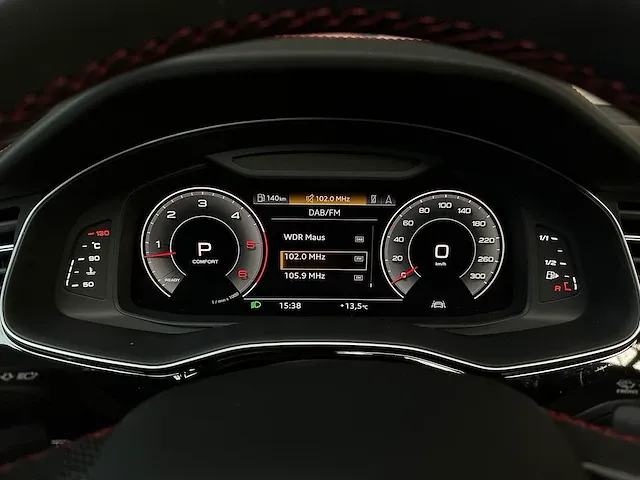 Audi q8 s-line 50 tdi qauttro -carbon- 286pk 2023 -fabrieksgarantie- - afbeelding 31 van  83