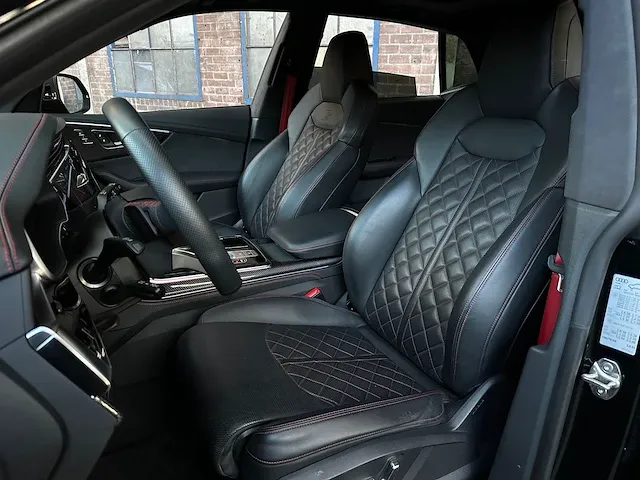 Audi q8 s-line 50 tdi qauttro -carbon- 286pk 2023 -fabrieksgarantie- - afbeelding 81 van  83