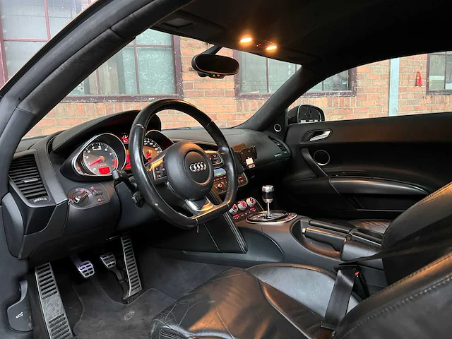 Audi r8 4.2 v8 fsi -manual- 420pk 2008, 35-kjv-1 - afbeelding 18 van  54