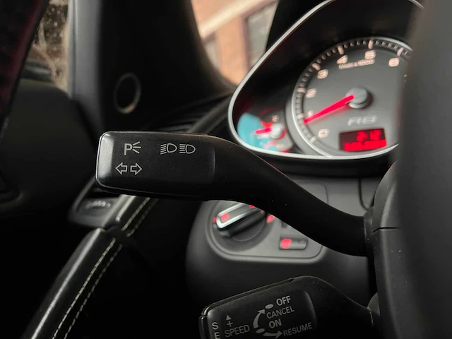 Audi r8 4.2 v8 fsi -manual- 420pk 2008, 35-kjv-1 - afbeelding 25 van  54