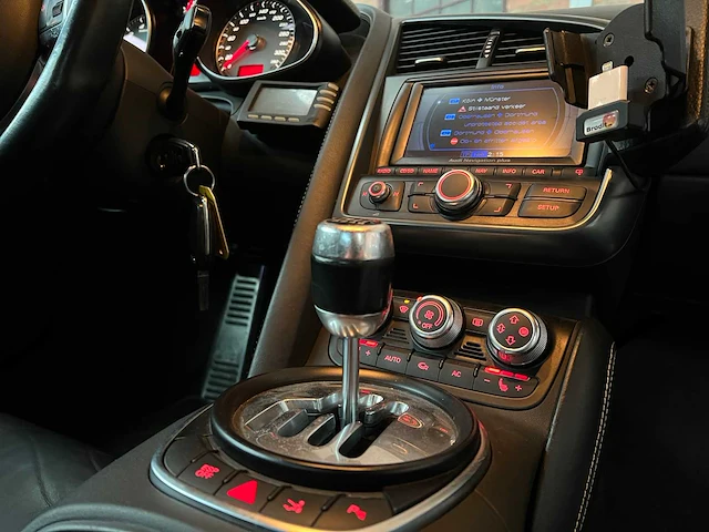 Audi r8 4.2 v8 fsi -manual- 420pk 2008, 35-kjv-1 - afbeelding 43 van  54