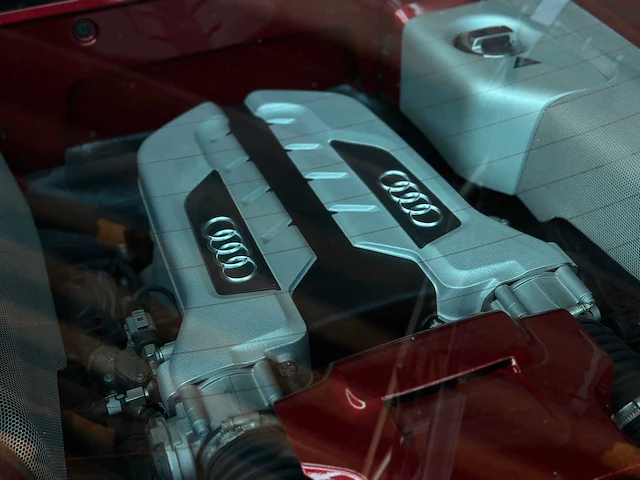 Audi r8 4.2 v8 fsi quattro 420pk 2007 -youngtimer- - afbeelding 26 van  38