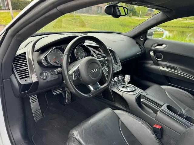 Audi r8 4.2 v8 fsi quattro r-tronic carbon-audi-sport! - afbeelding 28 van  47