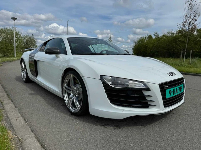 Audi r8 4.2 v8 fsi quattro r-tronic carbon-audi-sport - afbeelding 4 van  48