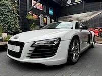 Audi r8 4.2 v8 fsi quattro r-tronic carbon-audi-sport