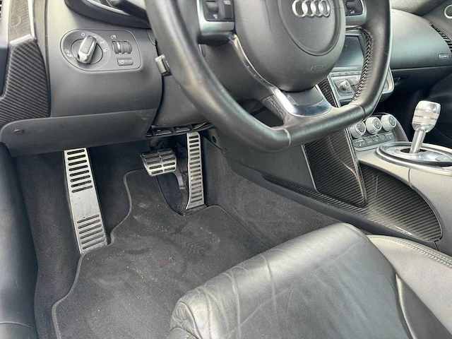 Audi r8 4.2 v8 fsi quattro r-tronic carbon-audi-sport - afbeelding 20 van  48