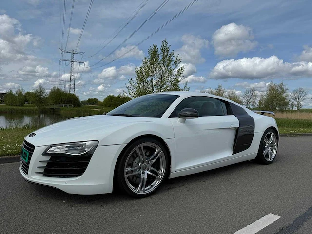 Audi r8 4.2 v8 fsi quattro r-tronic carbon-audi-sport - afbeelding 12 van  48
