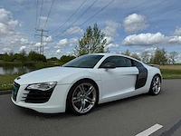Audi r8 4.2 v8 fsi quattro r-tronic carbon-audi-sport - afbeelding 12 van  48