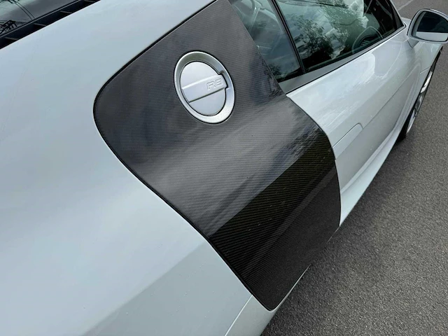 Audi r8 4.2 v8 fsi quattro r-tronic carbon-audi-sport - afbeelding 24 van  48