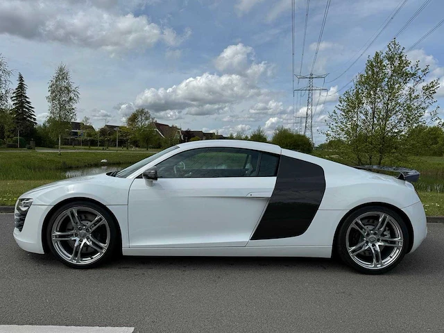 Audi r8 4.2 v8 fsi quattro r-tronic carbon-audi-sport - afbeelding 29 van  48