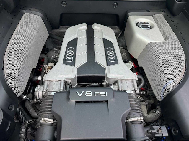 Audi r8 4.2 v8 fsi quattro r-tronic carbon-audi-sport - afbeelding 47 van  48