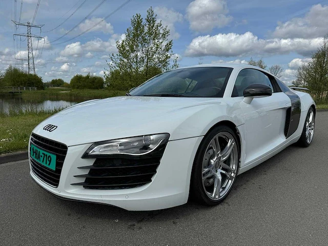 Audi r8 4.2 v8 fsi quattro r-tronic carbon-audi-sport - afbeelding 48 van  48