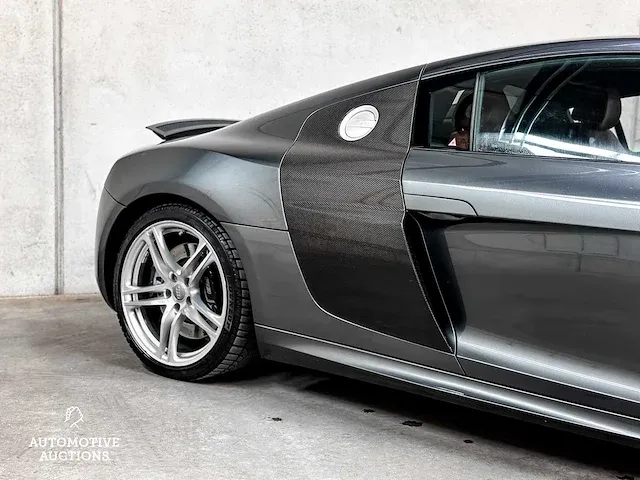 Audi r8 5.2 v10 fsi 525pk -carbon- 2010, 74-ngz-1 - afbeelding 3 van  65