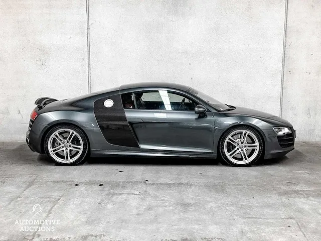 Audi r8 5.2 v10 fsi 525pk -carbon- 2010, 74-ngz-1 - afbeelding 5 van  65