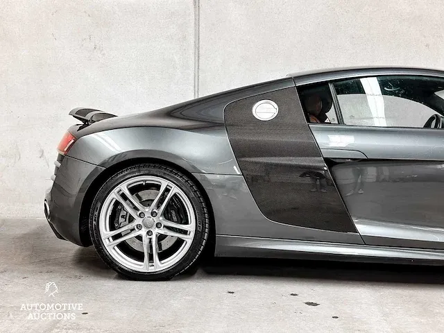 Audi r8 5.2 v10 fsi 525pk -carbon- 2010, 74-ngz-1 - afbeelding 7 van  65