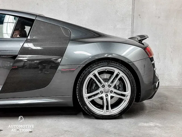 Audi r8 5.2 v10 fsi 525pk -carbon- 2010, 74-ngz-1 - afbeelding 22 van  65