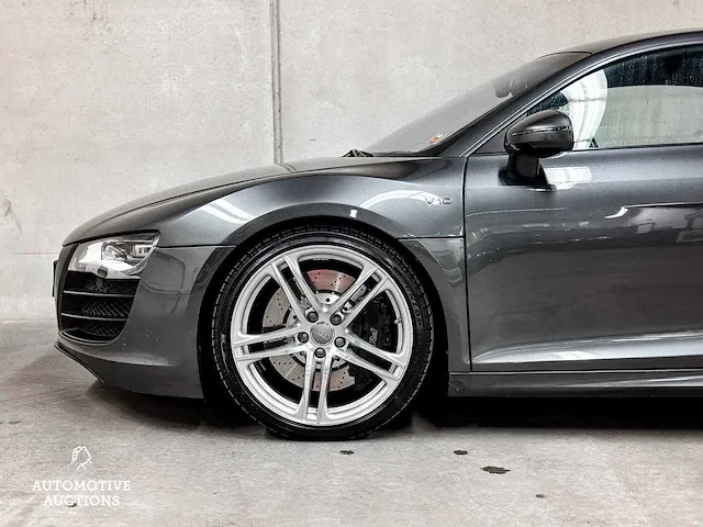 Audi r8 5.2 v10 fsi 525pk -carbon- 2010, 74-ngz-1 - afbeelding 24 van  65
