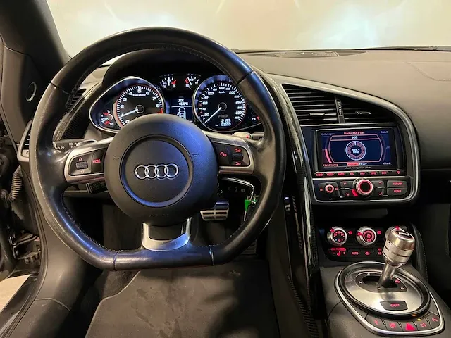 Audi r8 5.2 v10 fsi 525pk -carbon- 2010, 74-ngz-1 - afbeelding 27 van  65
