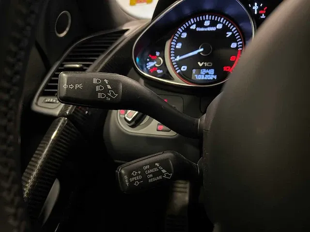 Audi r8 5.2 v10 fsi 525pk -carbon- 2010, 74-ngz-1 - afbeelding 38 van  65
