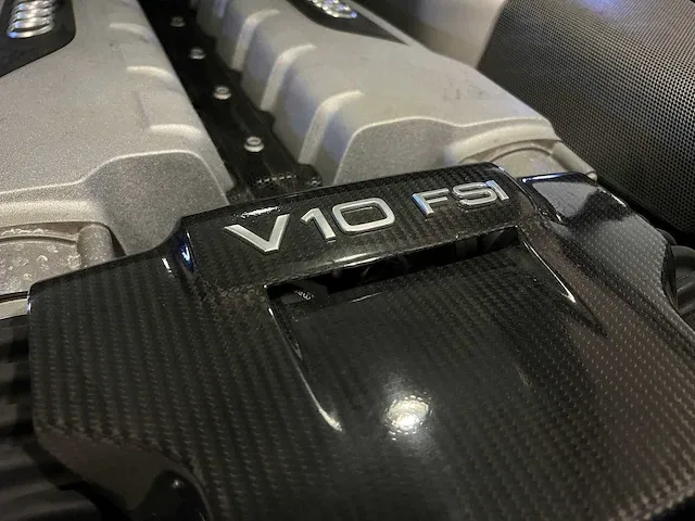 Audi r8 5.2 v10 fsi 525pk -carbon- 2010, 74-ngz-1 - afbeelding 51 van  65