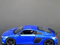 Audi r8 coupé blauw - afbeelding 2 van  5