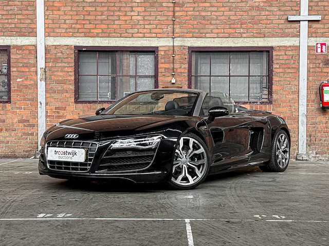 Audi r8 spyder 5.2 v10 fsi 525pk 2010, jr-807-k - afbeelding 1 van  48