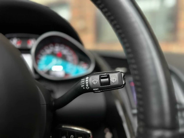 Audi r8 spyder 5.2 v10 fsi 525pk 2010, jr-807-k - afbeelding 25 van  48