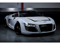 Audi r8 spyder 5,2l v10 fsi - 2011 - afbeelding 2 van  90