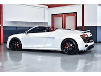 Audi r8 spyder 5,2l v10 fsi - 2011 - afbeelding 39 van  90