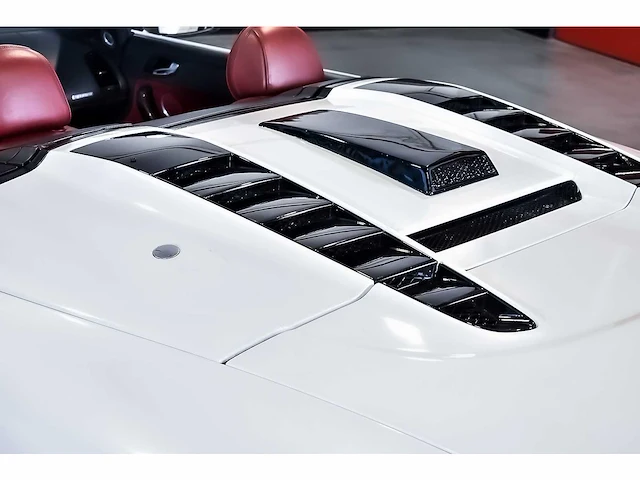 Audi r8 spyder 5,2l v10 fsi - 2011 - afbeelding 46 van  90