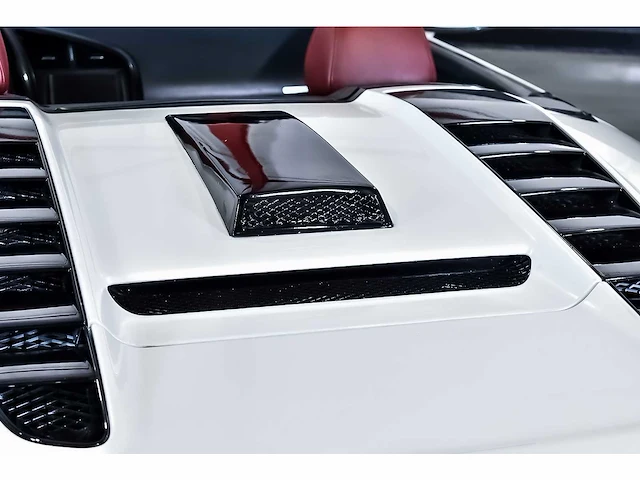Audi r8 spyder 5,2l v10 fsi - 2011 - afbeelding 51 van  90