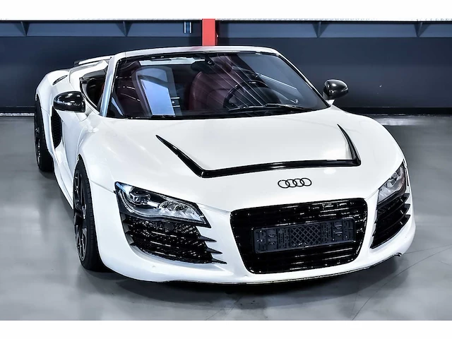 Audi r8 spyder 5,2l v10 fsi - 2011 - afbeelding 67 van  90