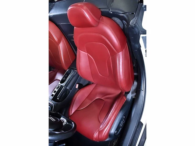 Audi r8 spyder 5,2l v10 fsi - 2011 - afbeelding 80 van  90