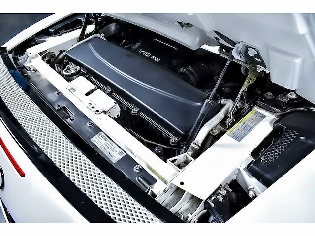 Audi r8 spyder 5,2l v10 fsi - 2011 - afbeelding 88 van  90