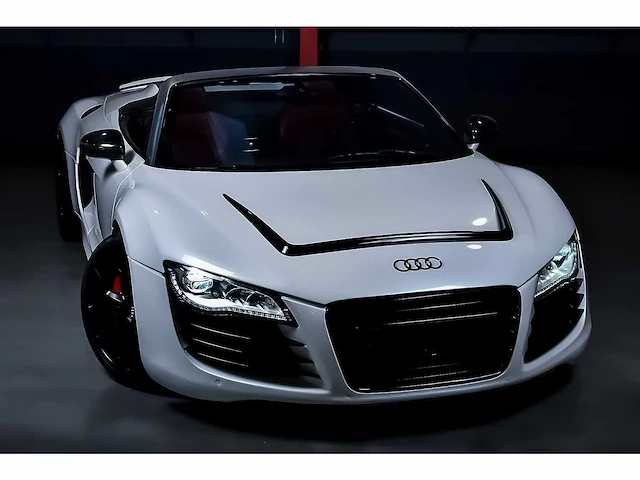 Audi r8 spyder 5,2l v10 fsi - 2011 - afbeelding 78 van  90