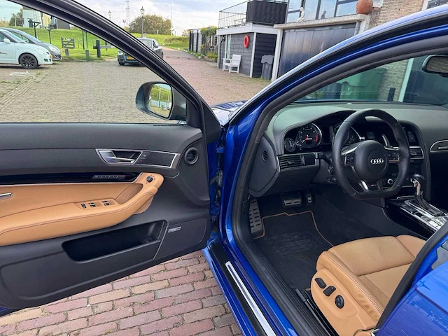 Audi rs 6 avant 5.0 v10 740pk tfsi rs 6 audi exclusive - afbeelding 34 van  85