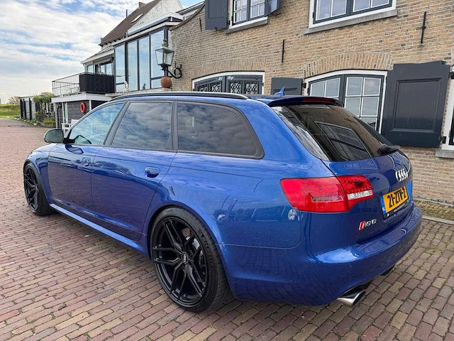 Audi rs 6 avant 5.0 v10 740pk tfsi rs 6 audi exclusive - afbeelding 40 van  85