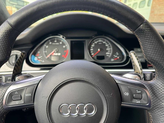Audi rs 6 avant 5.0 v10 740pk tfsi rs 6 audi exclusive - afbeelding 80 van  85