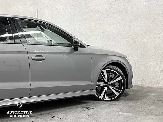 Audi rs3 limousine 2.5 tfsi quattro -facelift- 400pk 2018 (origineel-nl), pn-459-b - afbeelding 15 van  75