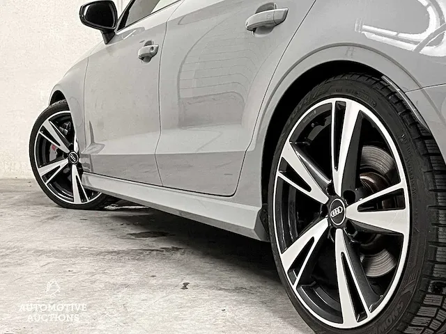 Audi rs3 limousine 2.5 tfsi quattro -facelift- 400pk 2018 (origineel-nl), pn-459-b - afbeelding 22 van  75