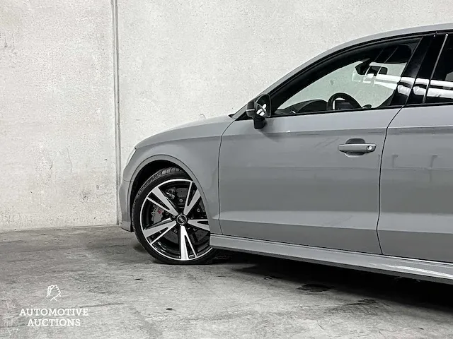 Audi rs3 limousine 2.5 tfsi quattro -facelift- 400pk 2018 (origineel-nl), pn-459-b - afbeelding 24 van  75