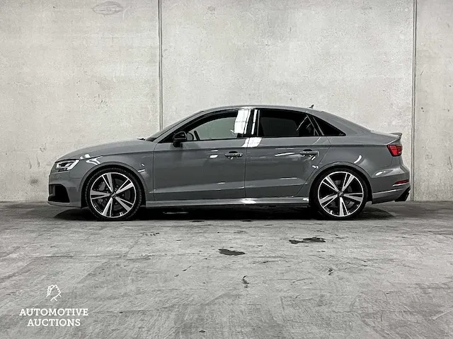 Audi rs3 limousine 2.5 tfsi quattro -facelift- 400pk 2018 (origineel-nl), pn-459-b - afbeelding 25 van  75