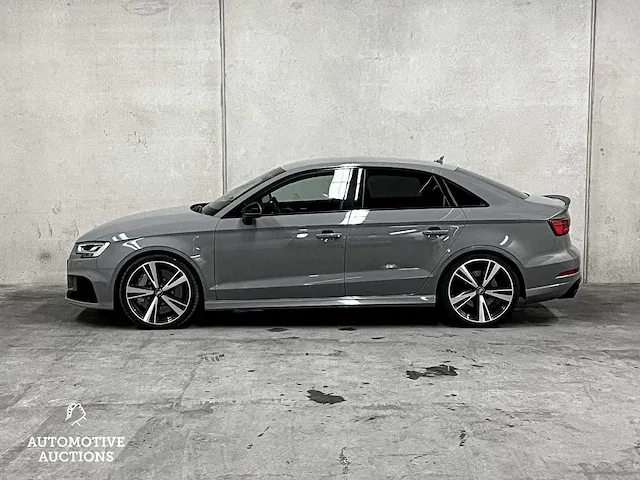 Audi rs3 limousine 2.5 tfsi quattro -facelift- 400pk 2018 (origineel-nl), pn-459-b - afbeelding 26 van  75