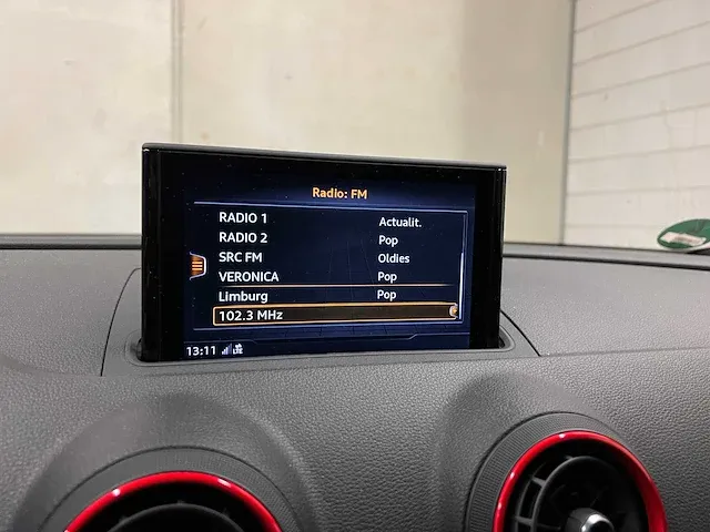 Audi rs3 limousine 2.5 tfsi quattro -facelift- 400pk 2018 (origineel-nl), pn-459-b - afbeelding 48 van  75