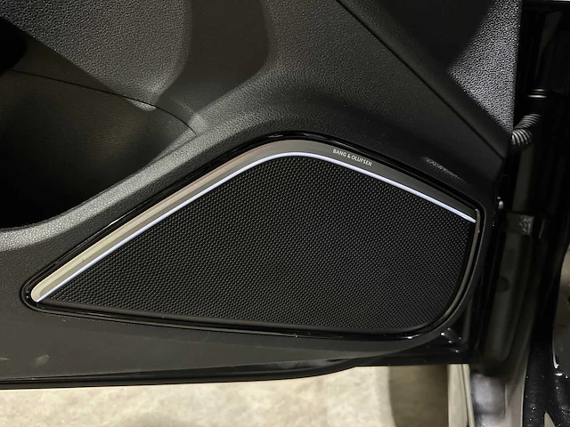 Audi rs3 sportback 2.5 tfsi quattro 400pk 2019, nl-kenteken - afbeelding 29 van  46