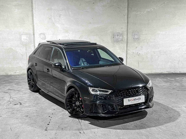 Audi rs3 sportback 2.5 tfsi quattro 400pk 2019, nl-kenteken - afbeelding 45 van  46