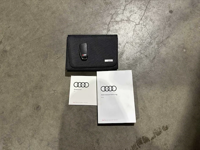 Audi rs3 sportback 2.5 tfsi quattro 400pk 2019, nl-kenteken - afbeelding 41 van  46