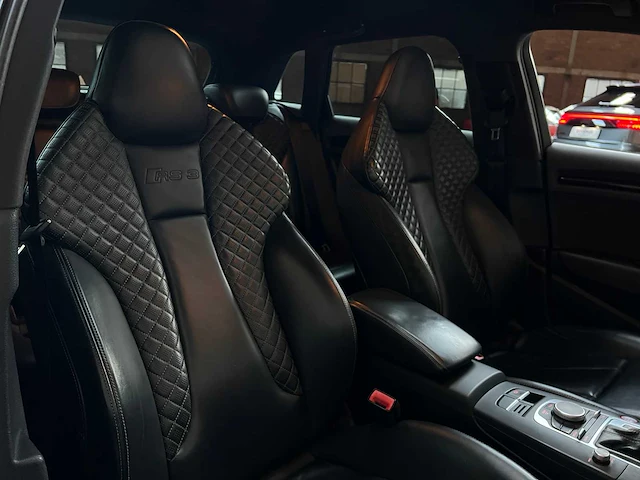 Audi rs3 sportback 2.5 tfsi quattro pro line plus 367pk 2015, tg-895-f - afbeelding 37 van  47