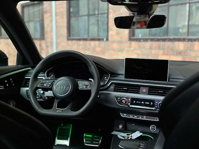 Audi rs4 avant 2.9 tfsi quattro 450pk 2019 facelift (origineel-nl), rp-518-t - afbeelding 32 van  68