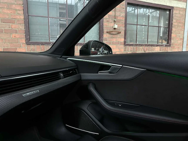 Audi rs4 avant 2.9 tfsi quattro 450pk 2019 facelift (origineel-nl), rp-518-t - afbeelding 43 van  68